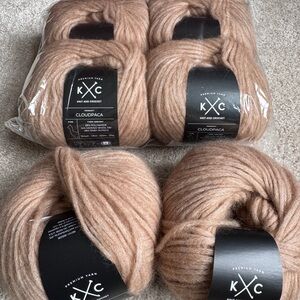 JoAnn KC cloudpaca luxury yarn Knit and Crochet Yarn(6 balls)